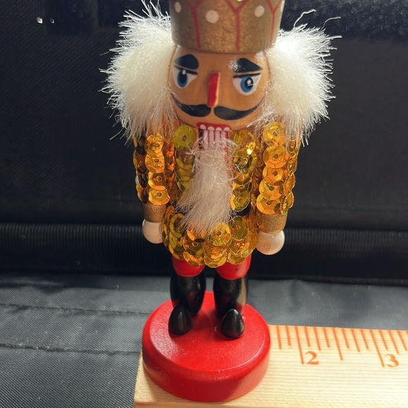Pottery Barn wooden nutcracker furry hair sequin jacket hand painted mouth opens - Picture 7 of 11